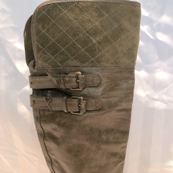 Le Chateau Leather Over the Knee Boots - Picture 4 of 15